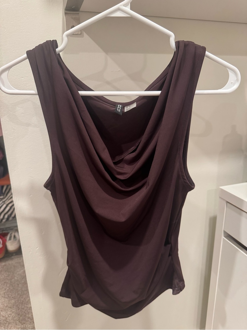 H&M Draped Cowl Neck Sleeveless Top - Plum